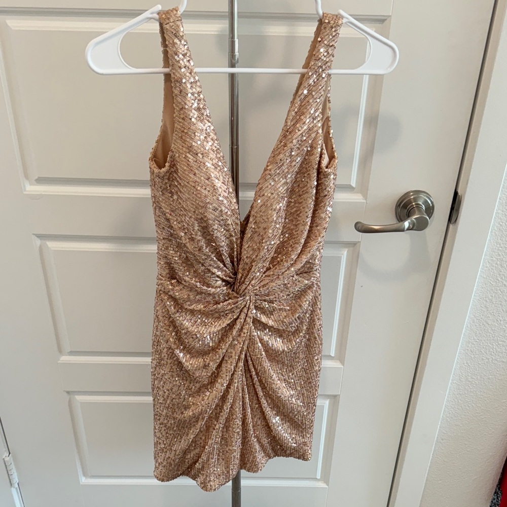 Elegant Sequin Mini Dress - Gold